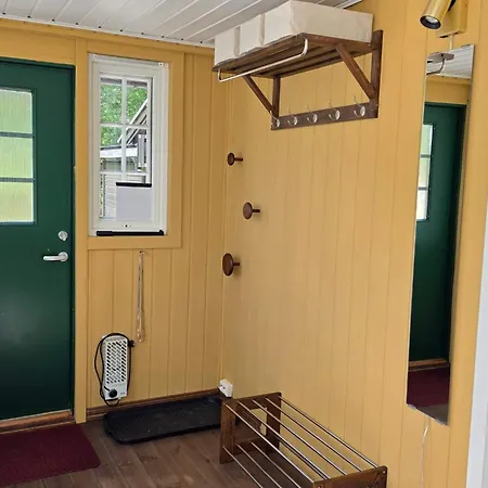 5 Person In Halden-by Traum * Halden